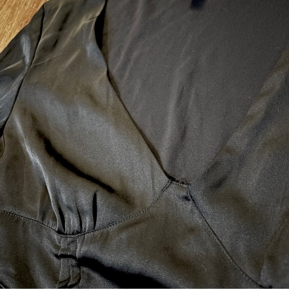 Black Ruched Silk Top - Picture 4 of 6